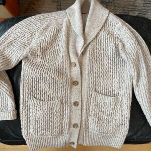 Wellen Cable Knit Cardigan